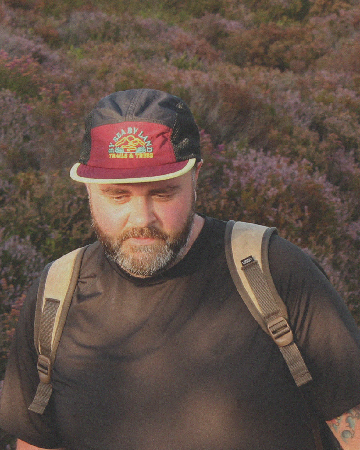 Peaks 5 Panel Trails Cap - Black Forest