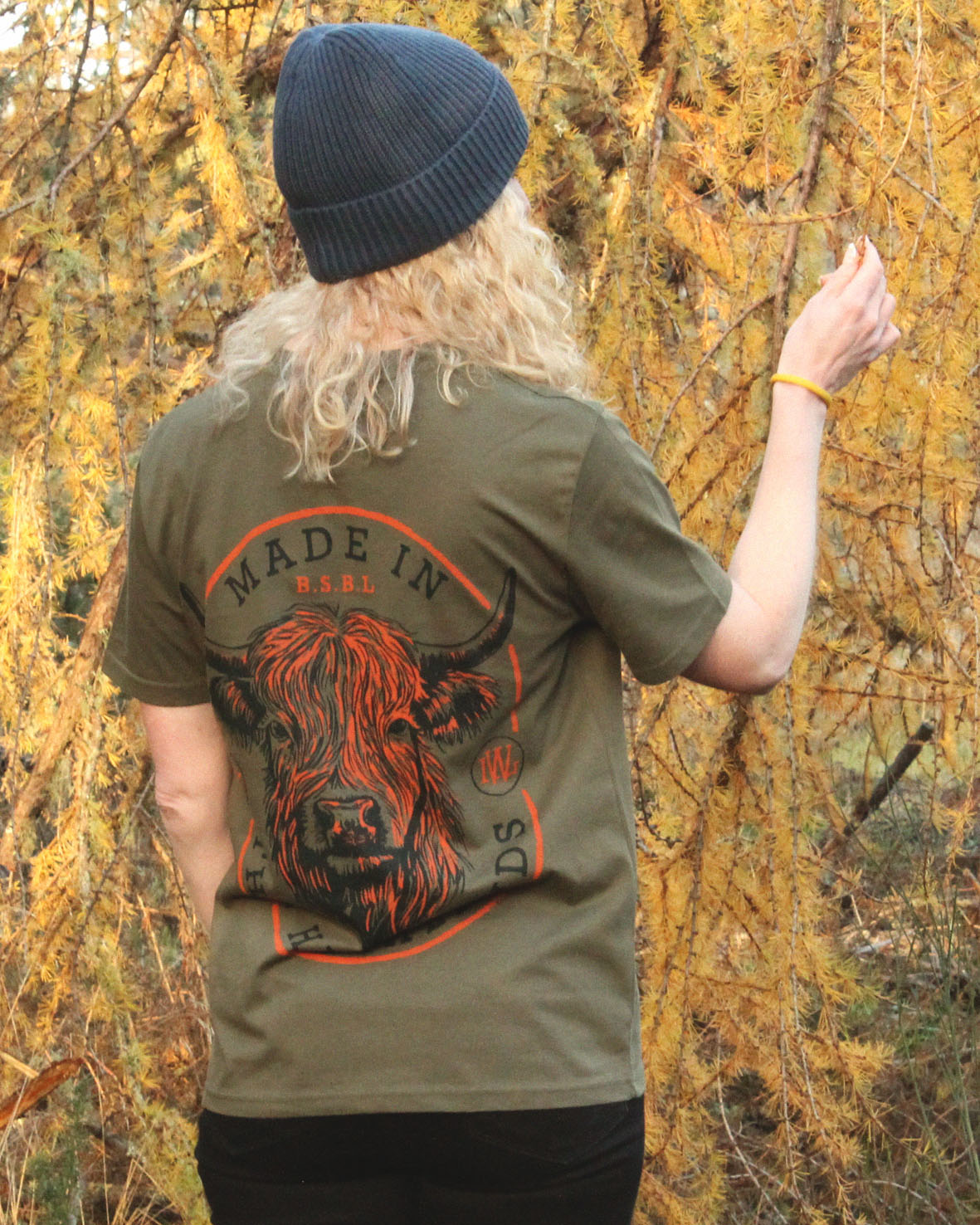 Highland Cow - Khaki T-shirt